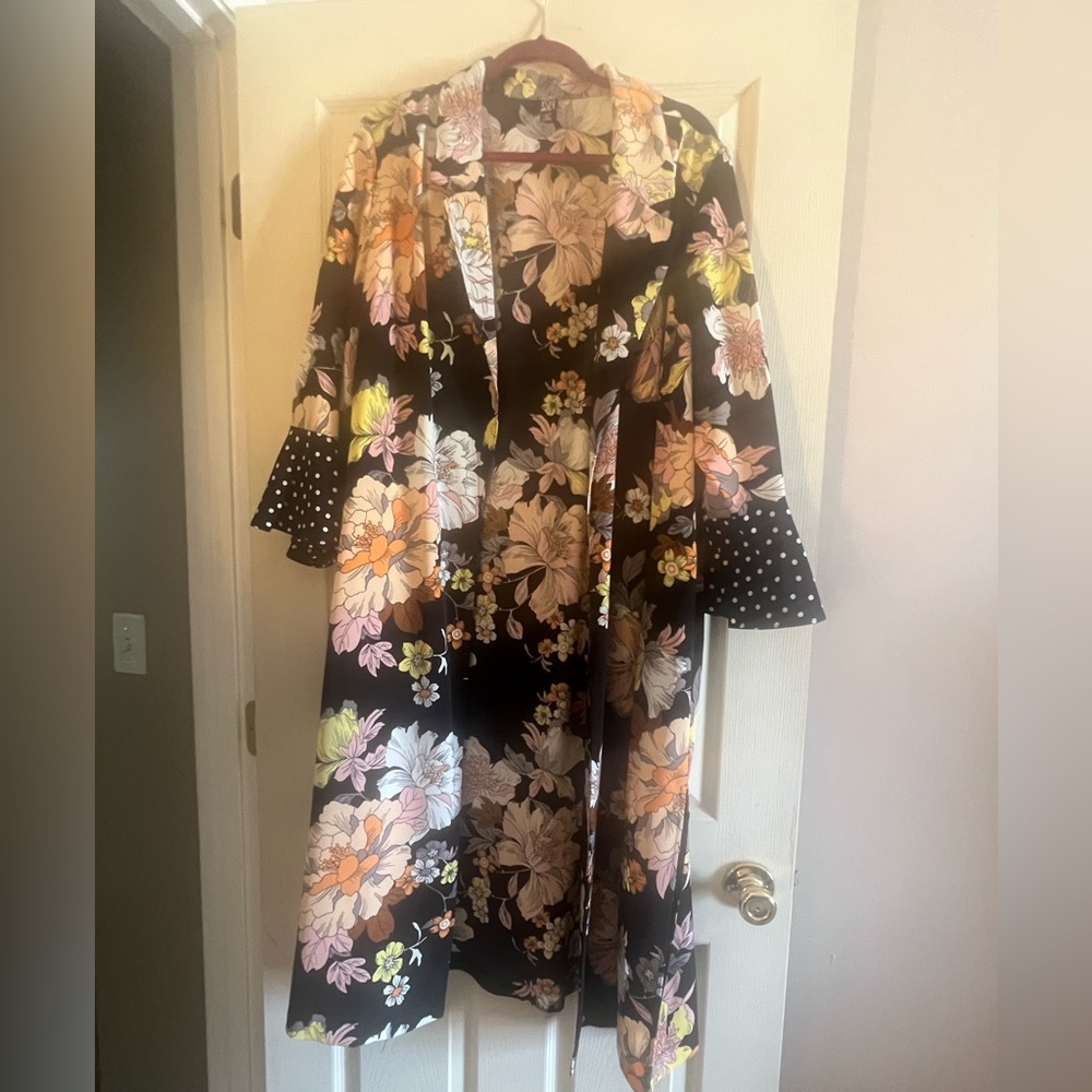 NOWT Roz & Ali black floral jacket with belt Size 3X